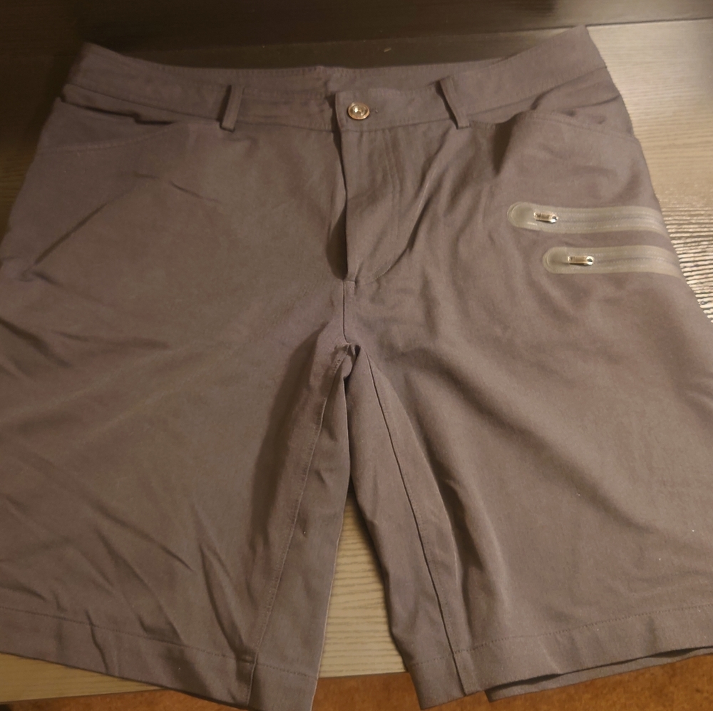 Lululemon Men's Cargo Shorts - **see pictures**